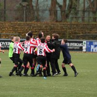 DHC JO13-1 - AB JO13-2: Ongeslagen de winter in met royale 1-1 overwinning